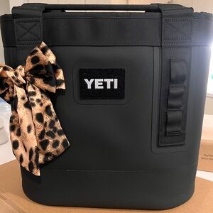 Yeti Black Travel Bag with Durable Design